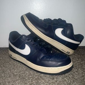 Nike Air Force 1 Mens Shoes
Size 10.5
Midnight Navy Blue AF1 LowTop
Sneakers